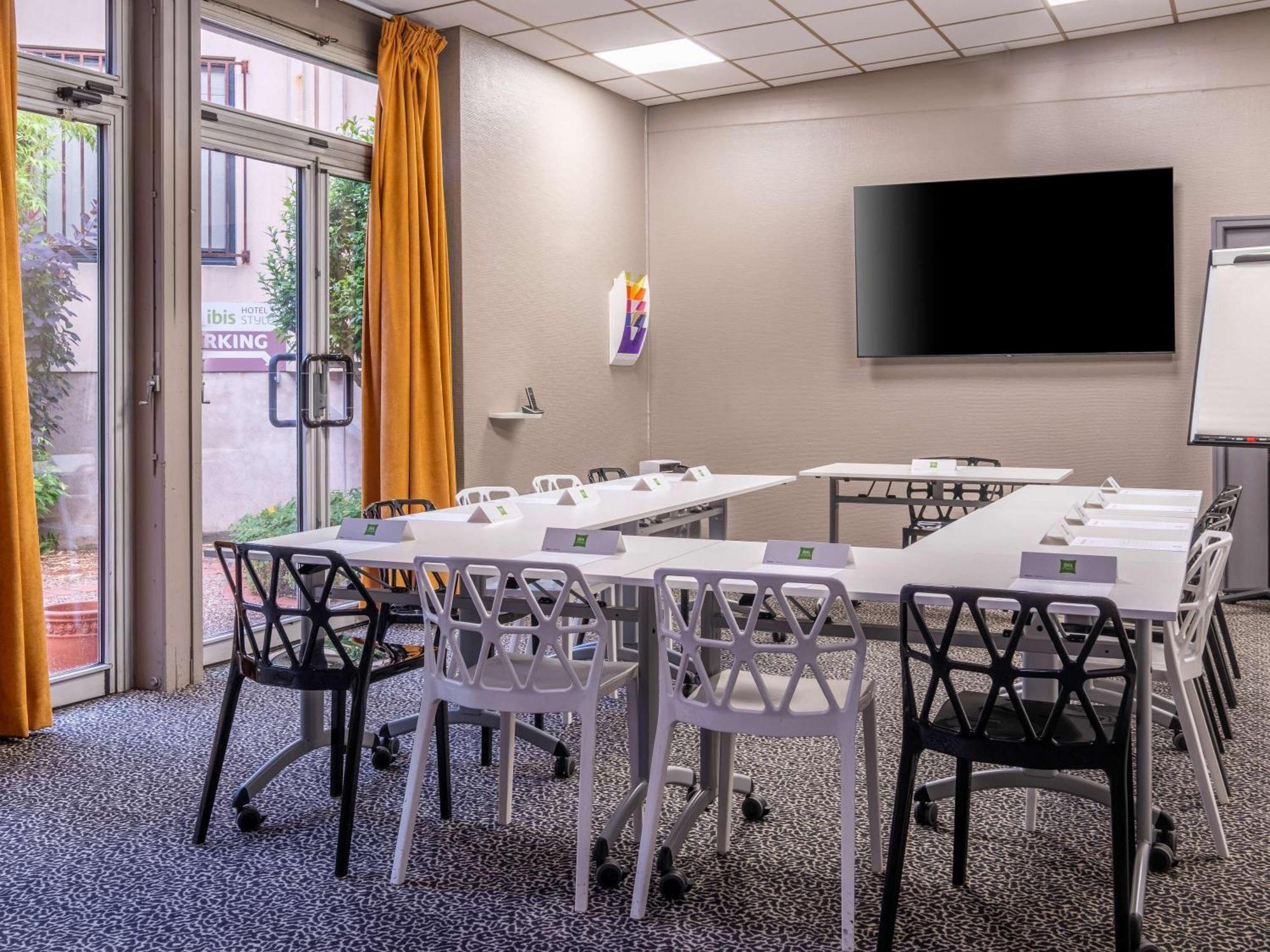 Ibis Styles Blois Centre Gare Ξενοδοχείο Εξωτερικό φωτογραφία